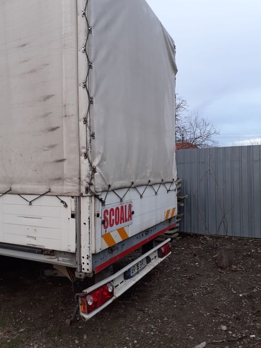 Vând camon marca MAN