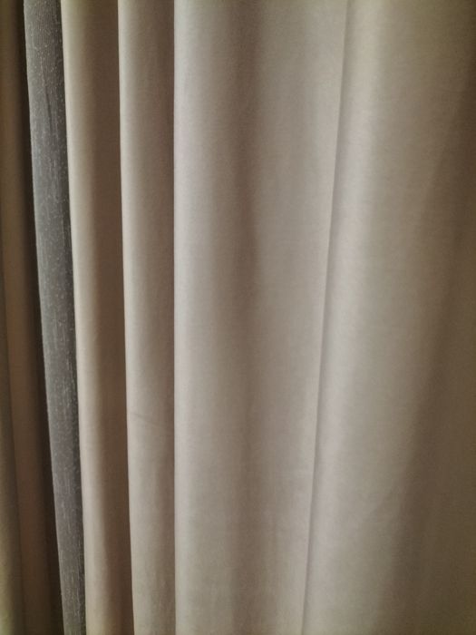 Set draperii catifea superbe, NOI, de lux, culoarea bej deschis 2x 260x258 cm