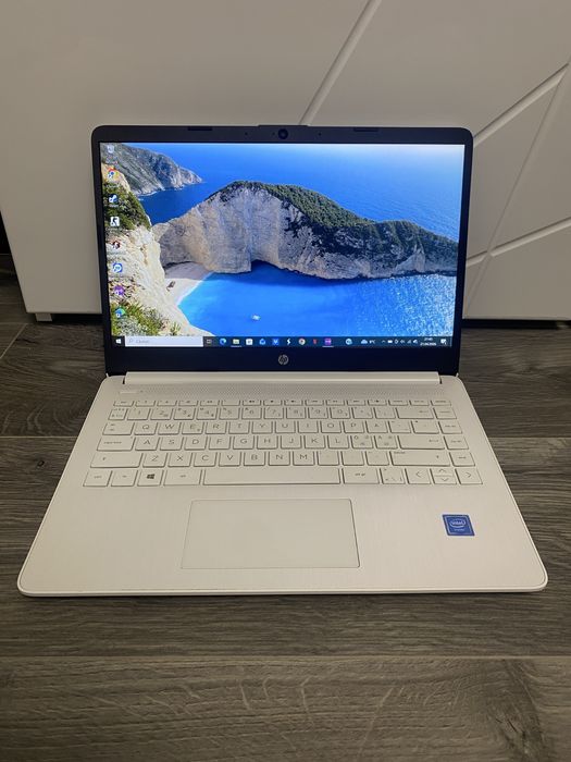 Laptop hp + incarcator