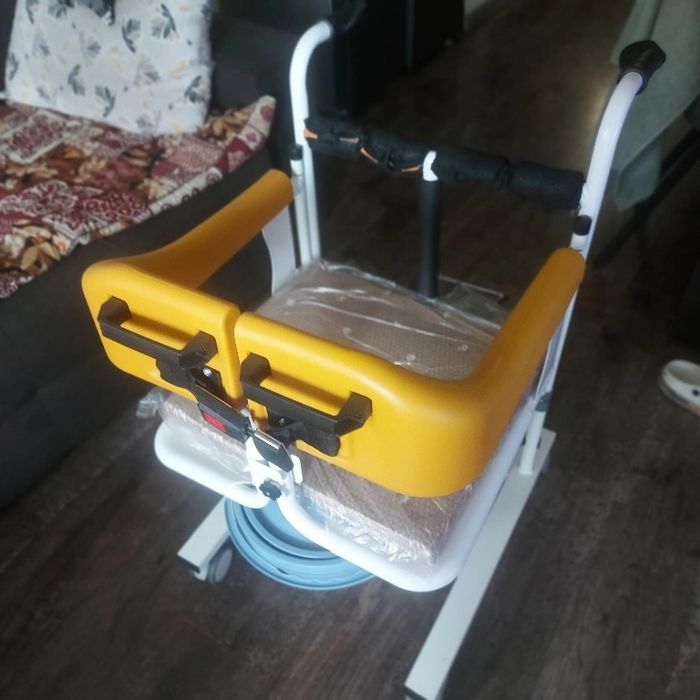 Трансферен инвалиден хидравличен стол