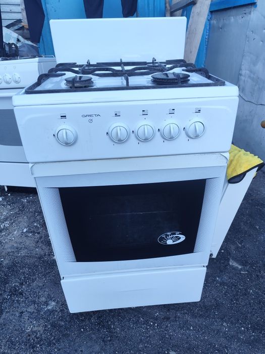 Продам электро и газ плиты