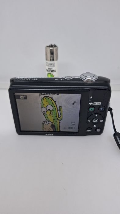 Nikon Coolpix L22 компактен дигитален фотоапарат