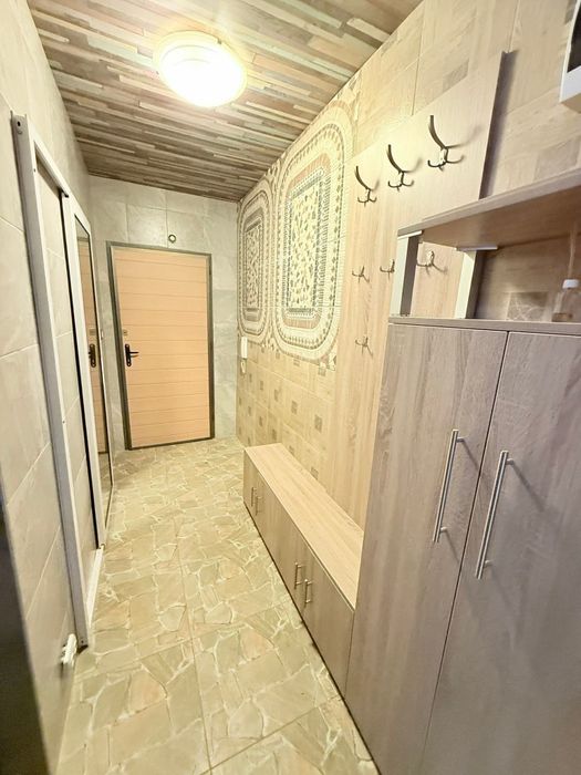 Дава се под наем Двустаен апартамент в София, Овча купел 1 - 75 кв.м за 598.23 € - Снимка #2