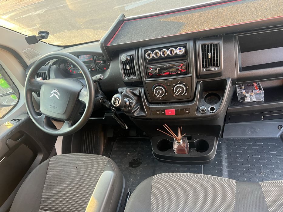 Vând 2 x Citroen Jumper 2.2 , 17 mc , 2021 ,