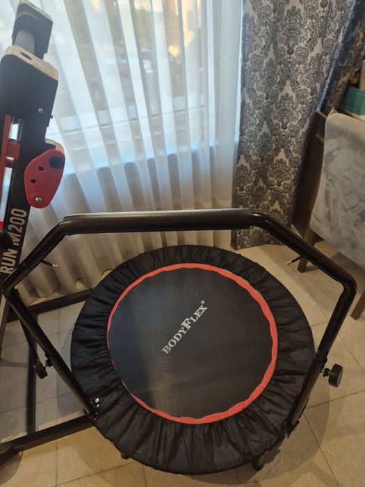Сгъваем фитнес батут / трамплин Bodyflex с дръжка (100 см)