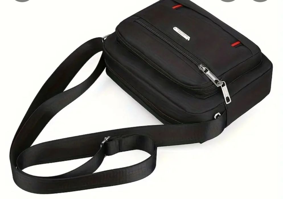 Geanta mesenger noua