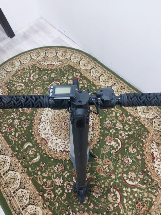 Продам электросамокат