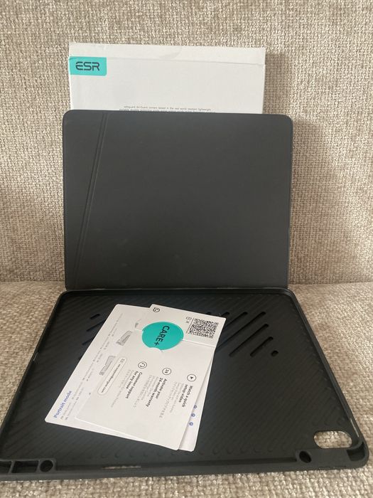 Husa ESR pentru ipad air 13