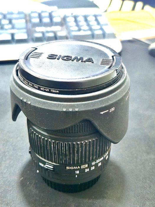 Продается Canon 250d с объективами