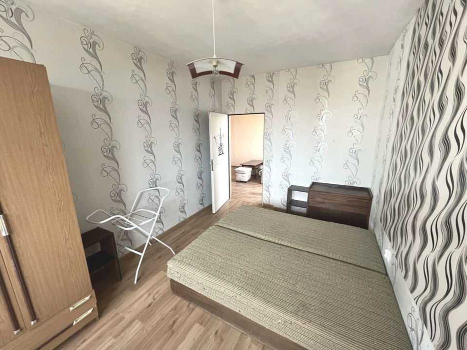 Продава се Двустаен апартамент в Варна, Център - 60 кв.м за 2250 €/кв.м - Снимка #3