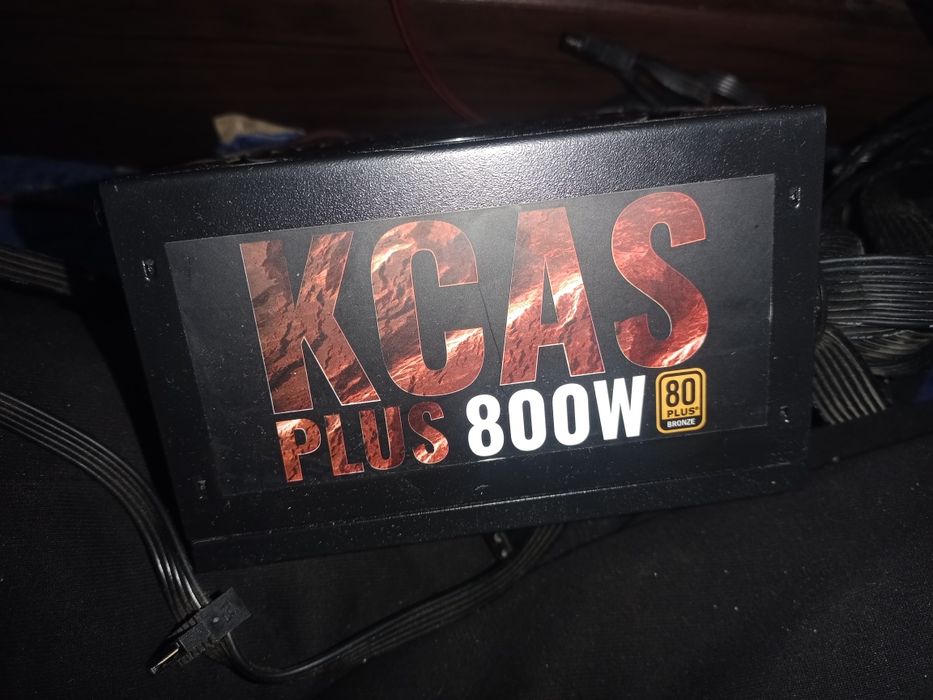 Блок питания на ПК 800ватт