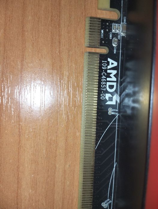 видеокарта AMD Radeon HD 7770