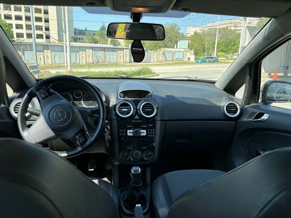 Opel Corsa 2007 г.
