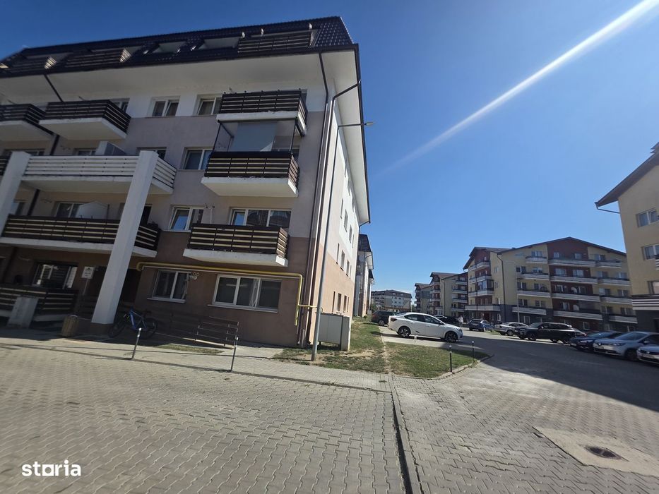 Se vinde 2 camere 60mp in Sanpetru Subcetate la mansarda, ca nou