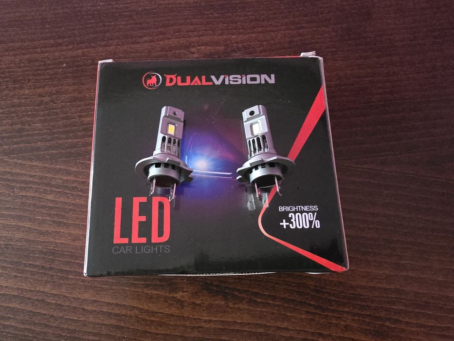 Продавам чисто нови лед крушки H7