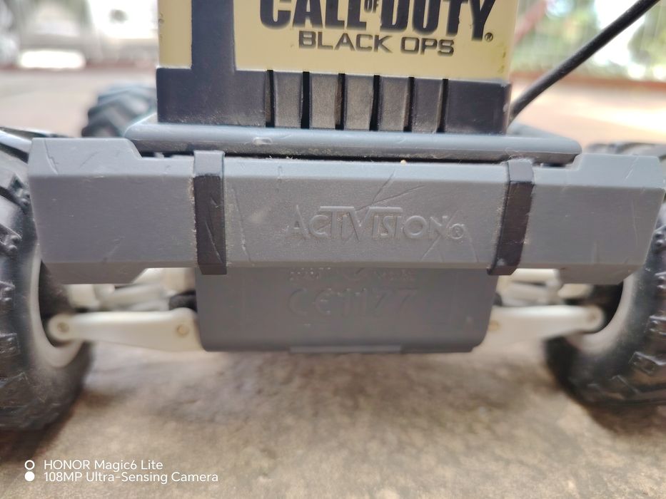 Mașinuța call Of duty Black ops