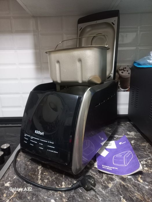 Продаю хлебопечь