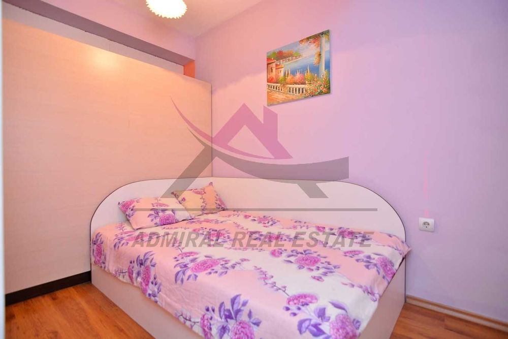 Дава се под наем Тристаен апартамент в Варна, Базар Левски - 80 кв.м за 511 € - Снимка #3