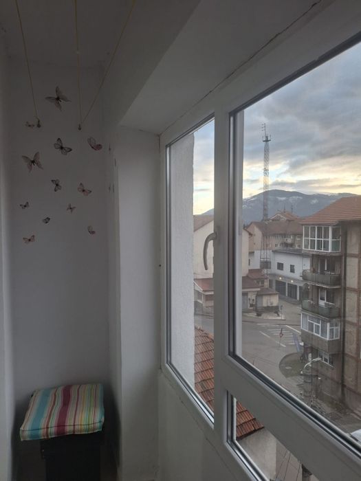 Garsoniera centrala de închiriat