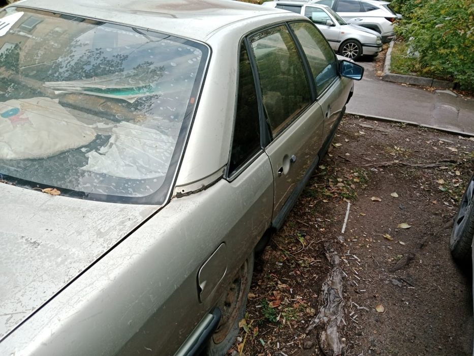 2 машины Ауди,ЗАЗ