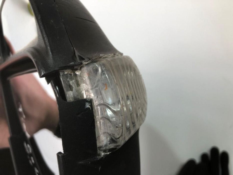 Oglinda stanga (cu defect) Fiat Doblo 2 735528049 culoare galbena Pick