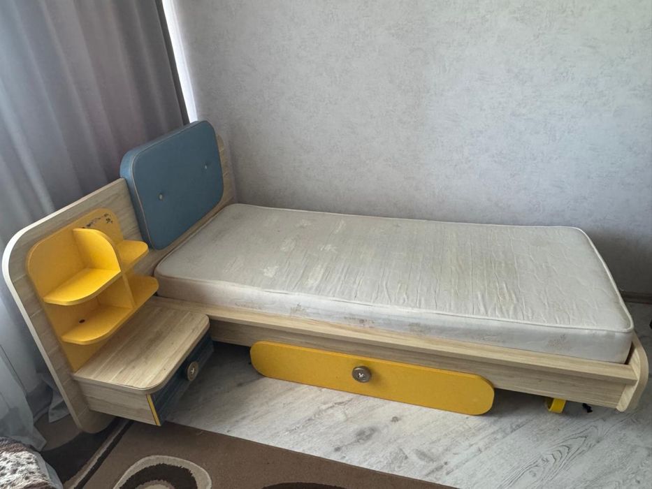 Продам кровать в хорошем состояний