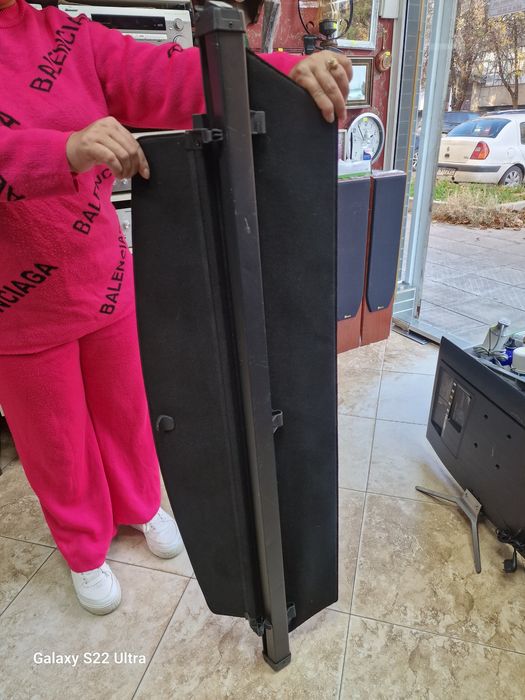 Продава се щора за Peugeot 5008 за 2017 година