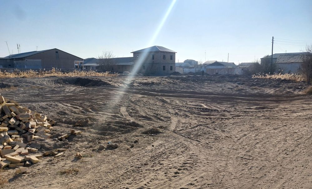 Жой урин сотилади.