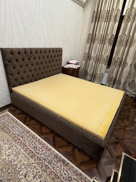 кровать двухместная