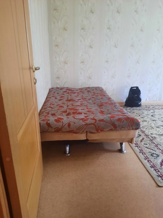 Отдам даром диван