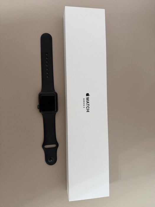 Продам Iphone 14