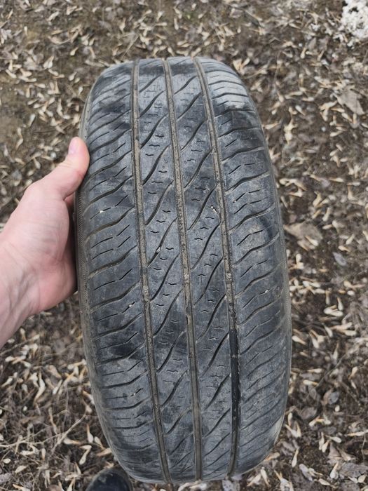 Продам шины почти новые