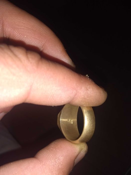 Позлатен мъжки пръстен,750 18к 12грама.едно към едно с истинско злато