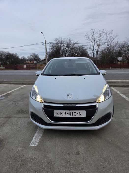 Peugeot 208 automat