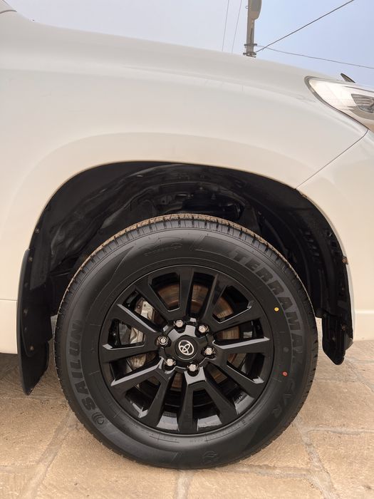 Покрышки с дисками SAILUN новые