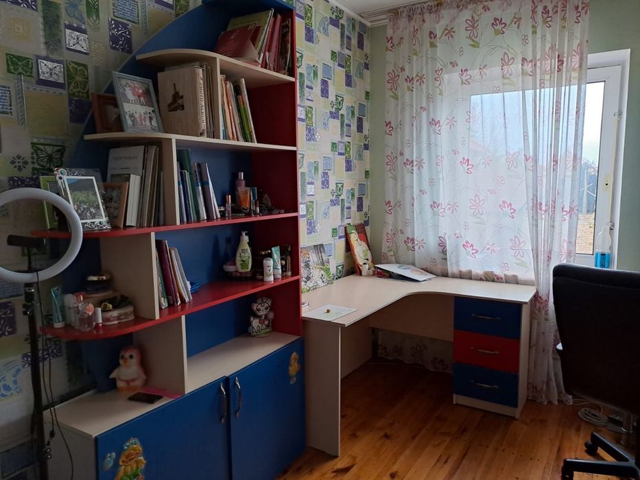 Продаю детскую мебель. В хорошем состоянии.