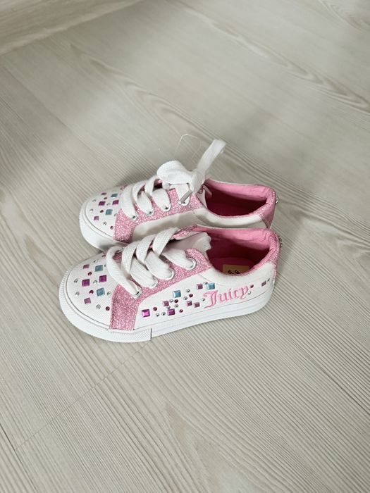 Adidasi Juicy Couture,marimea 24,noi