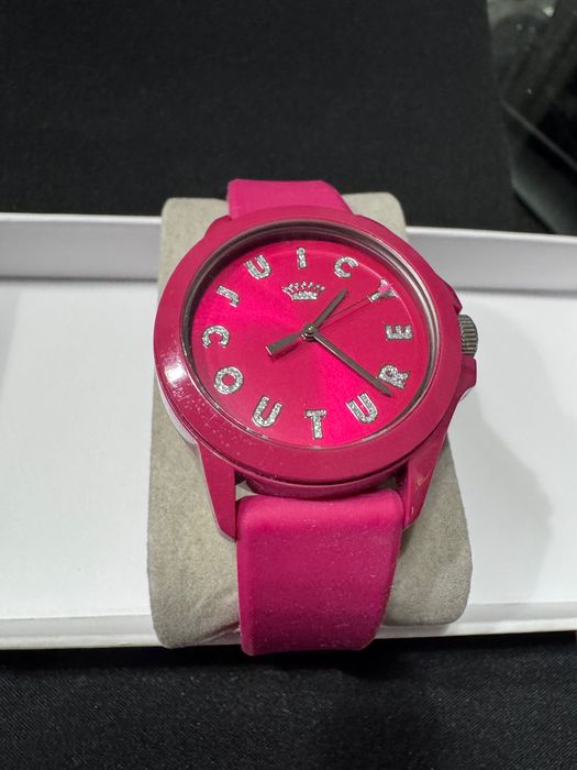 Часовник juicy couture
