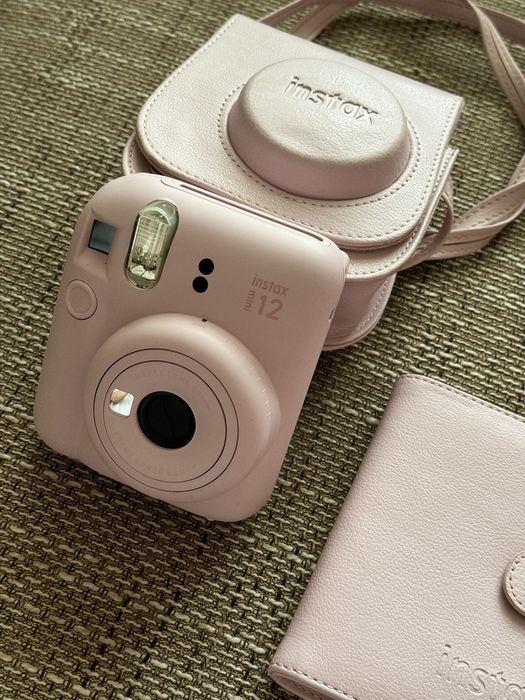 Фотоаппарат instax mini 12 розовый
