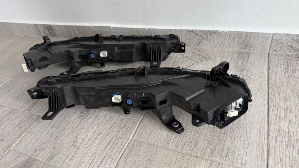 Far faruri proiector stanga dreapta bmw x7 g07 full led facelift lci originale