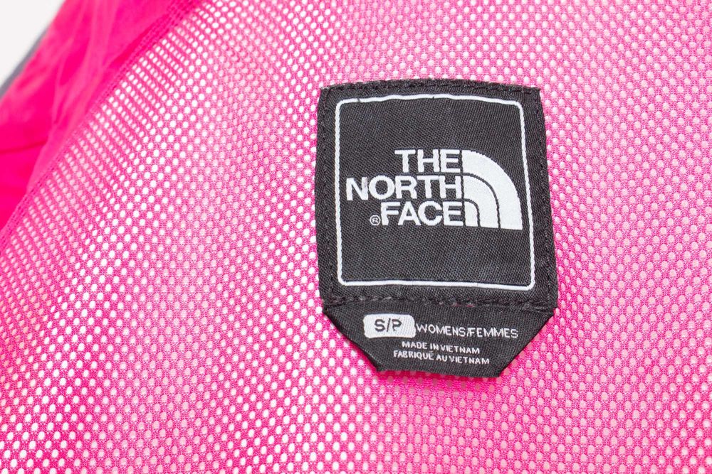 Оригинално дамско яке The North Face Hyvent лилаво водоустойчиво S