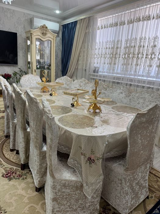Продам стол со стулями