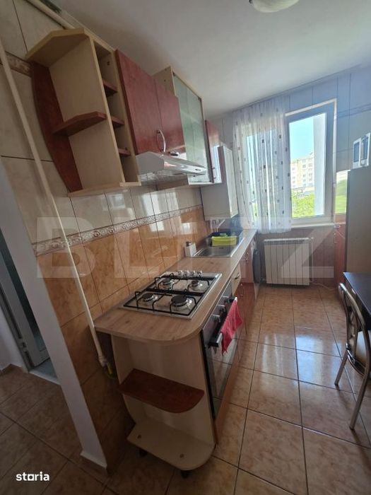 Apartament 2 camere, 55 mp, parcare, zona Tractoru