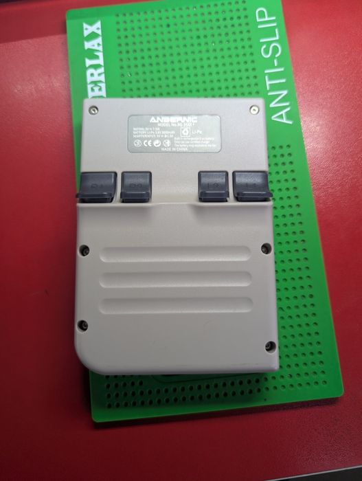 Ретро консоль анберник