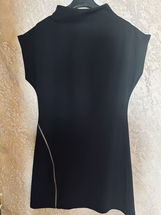 Черна рокля размер С-М