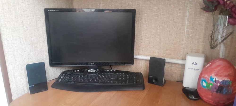 Продам комп старый за вкуснуб цену