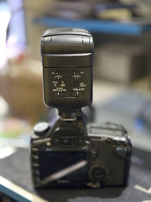 Фотоаппарат Canon 5D