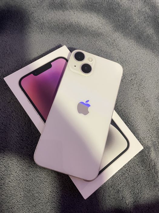 iPhone 14 starlight