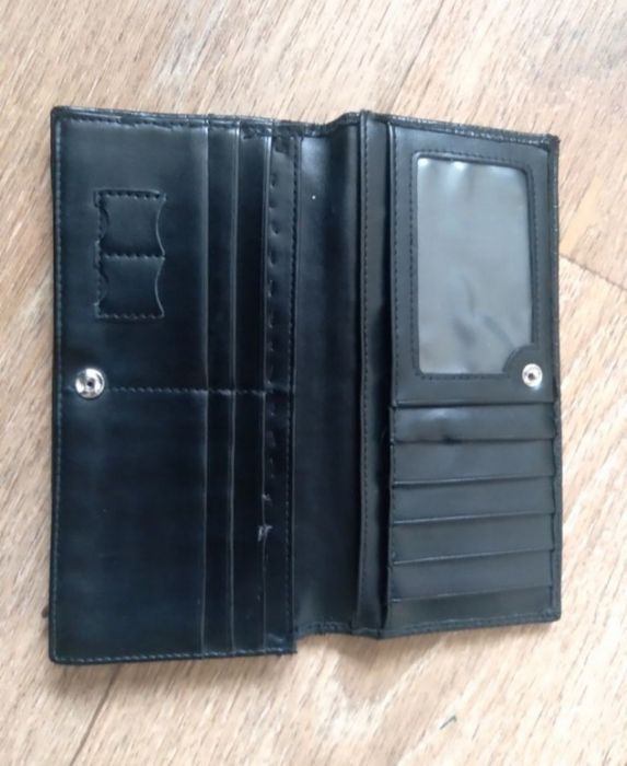 Продам телефон galaxy A01 16Gb