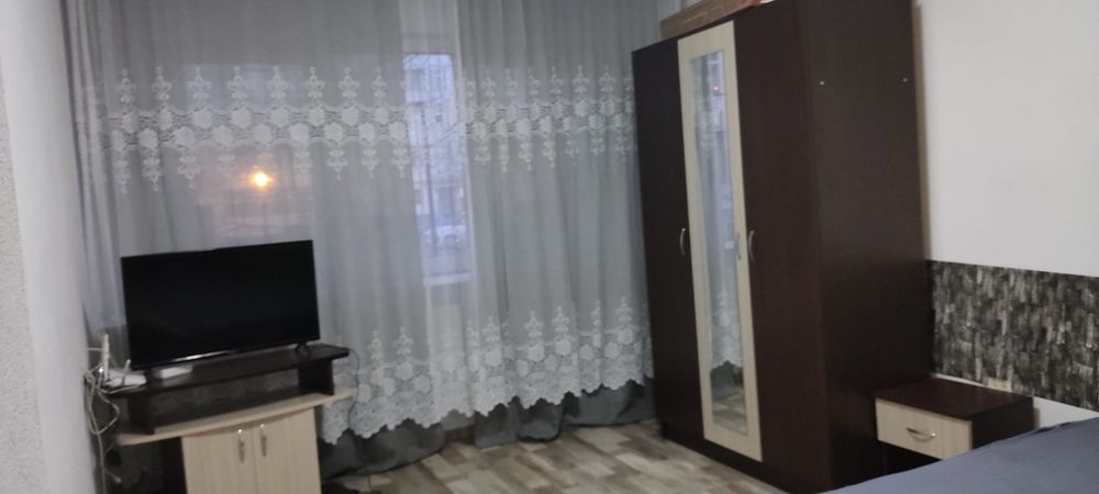 Garsoniera de închiriat